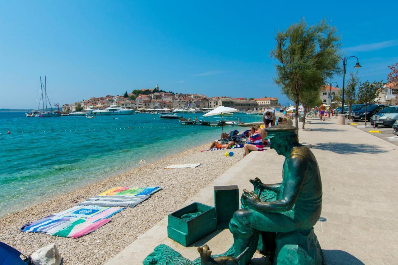 Apartments Mare Primošten Exteriér fotografie